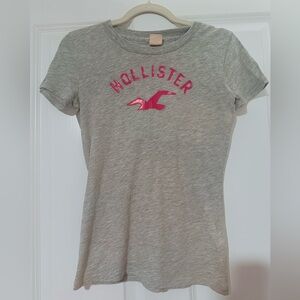Hollister Heather Gray Tee with Pink Emblem